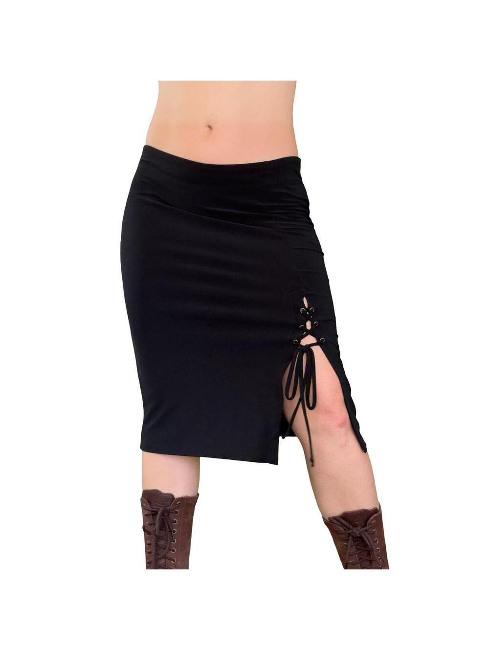 90s MINIMALIST TRAD GOTH SKIRT